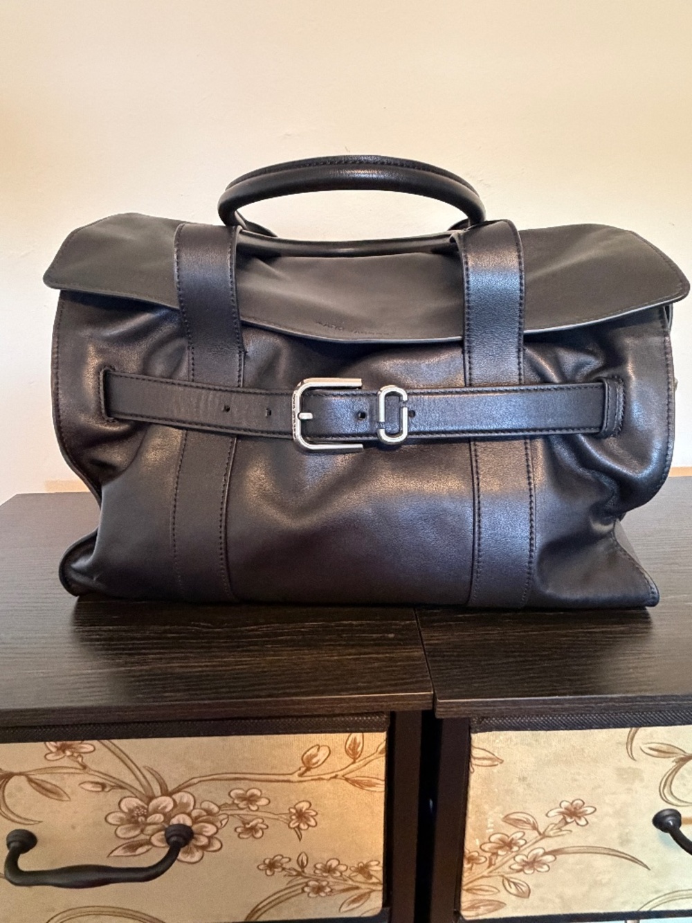 Marc Jacobs Dakota Tote in Classic Black - EUC w/dustbag